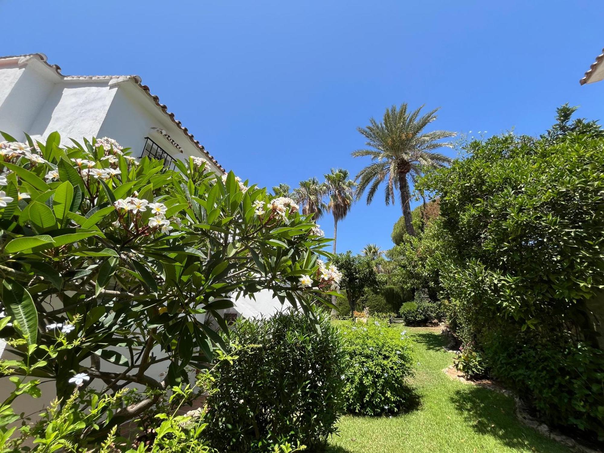 "Los Rosales Apartment, 500M To The Beach" Sitio de Calahonda Buitenkant foto